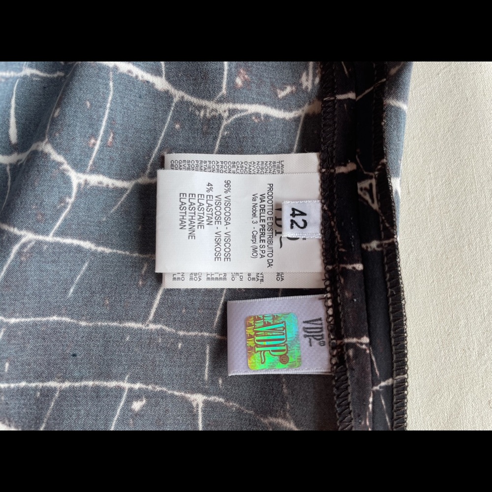 SALE💥VDP Collection Floral Stretchy Dress 6/42 - Picture 8 of 9